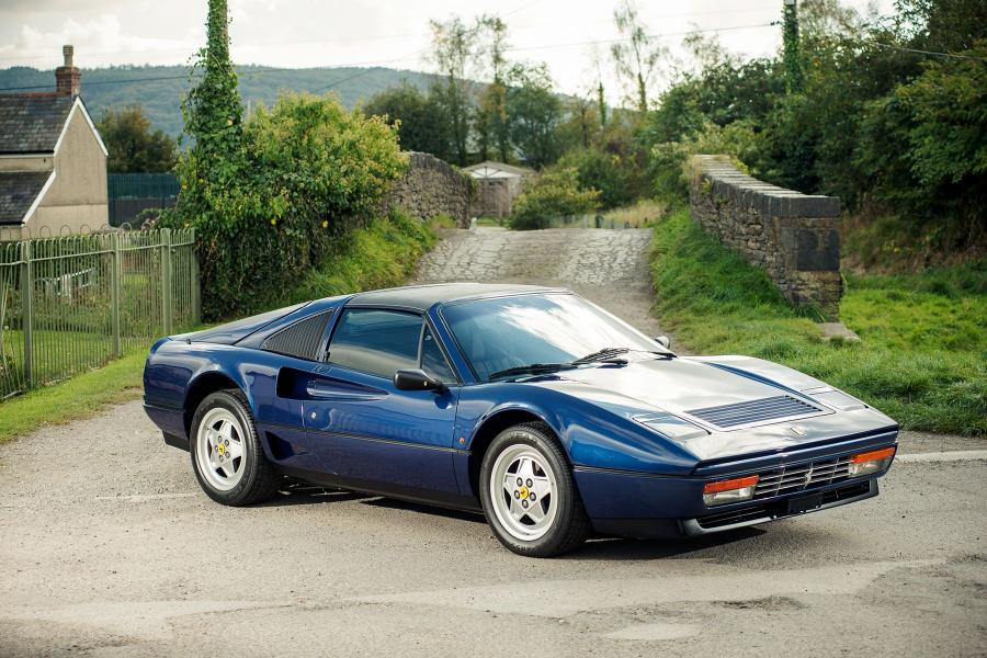  Ferrari GTS Turbo 1986 года  (фото 24 из 27)